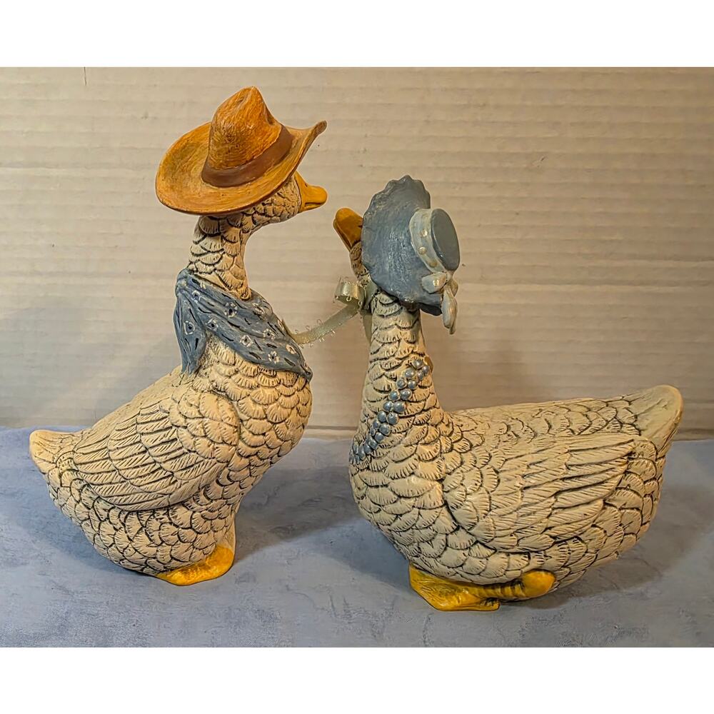 Vintage 1987 Ceramic Goose Figurines Pair Cowboy Bonnet Country Farmhouse - Picture 2 of 16
